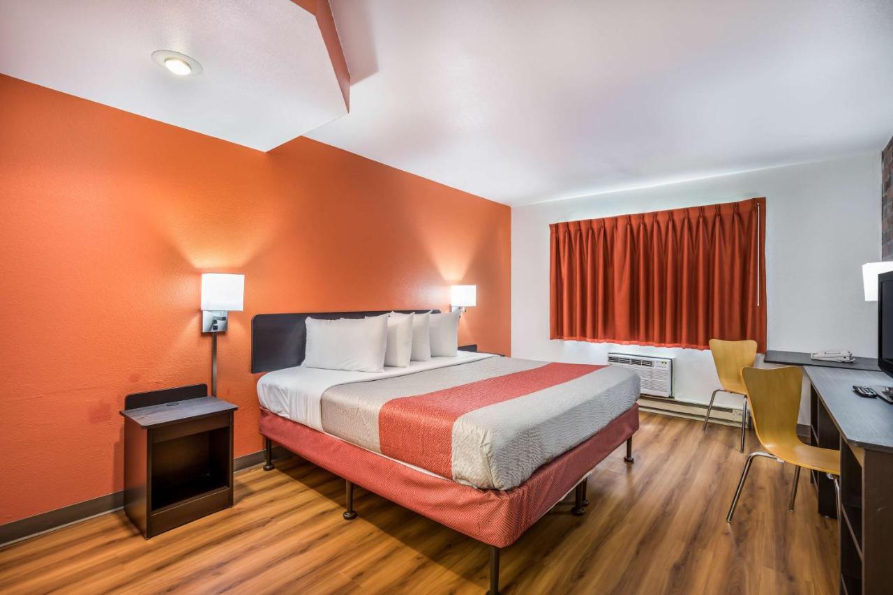 Motel 6-Madison, Wi - East 외부 사진