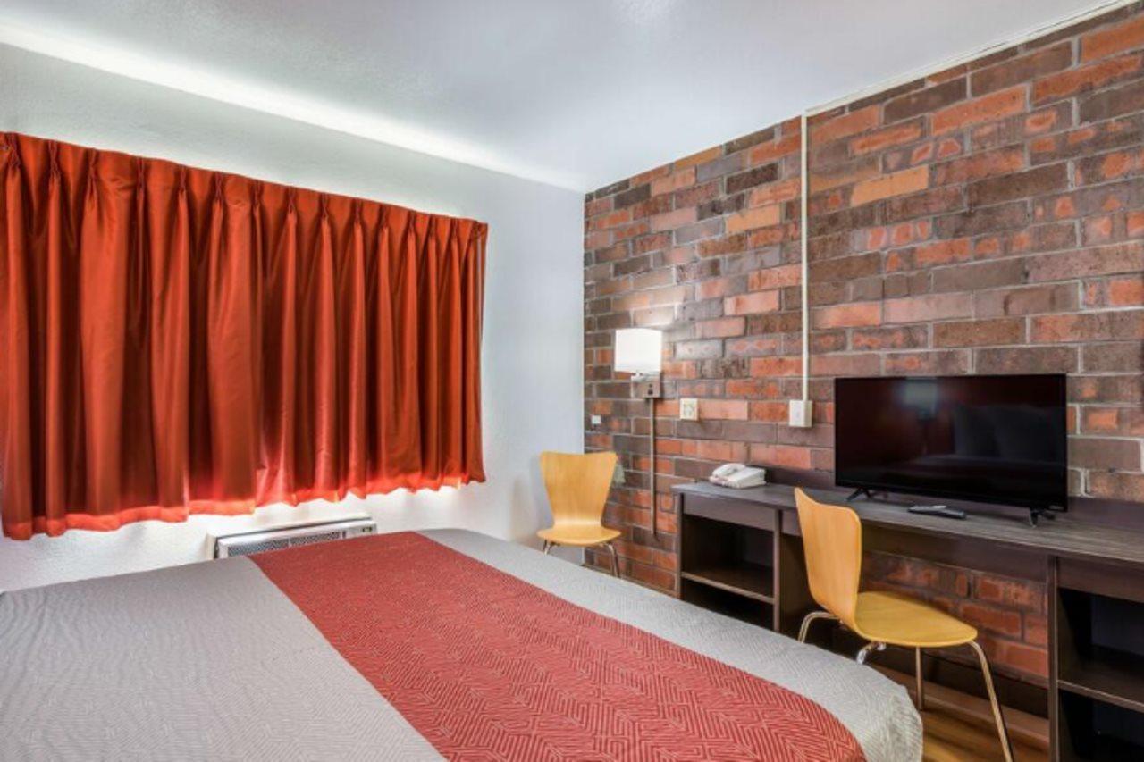 Motel 6-Madison, Wi - East 외부 사진