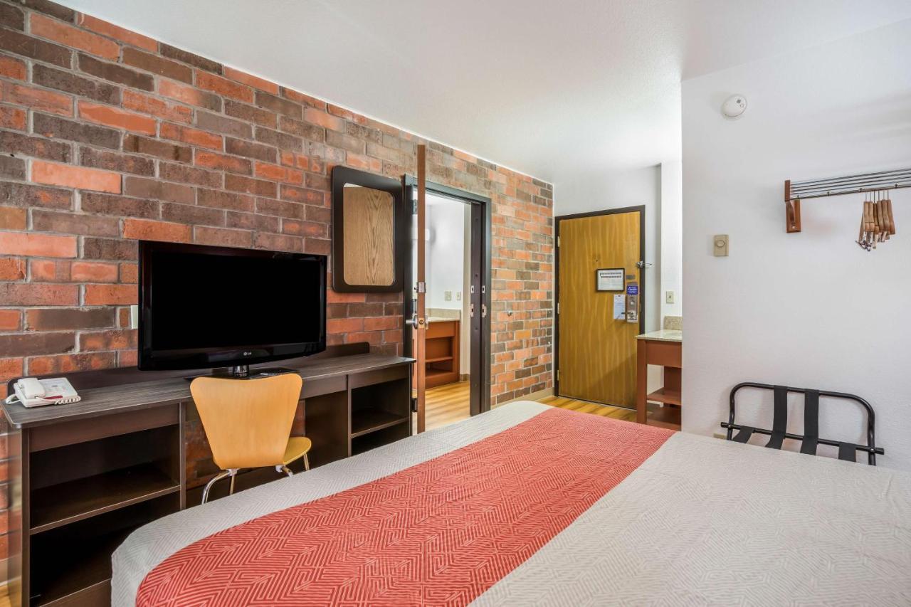 Motel 6-Madison, Wi - East 외부 사진