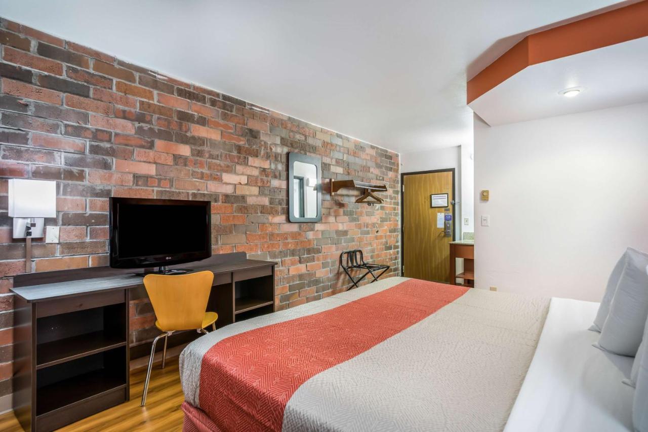 Motel 6-Madison, Wi - East 외부 사진